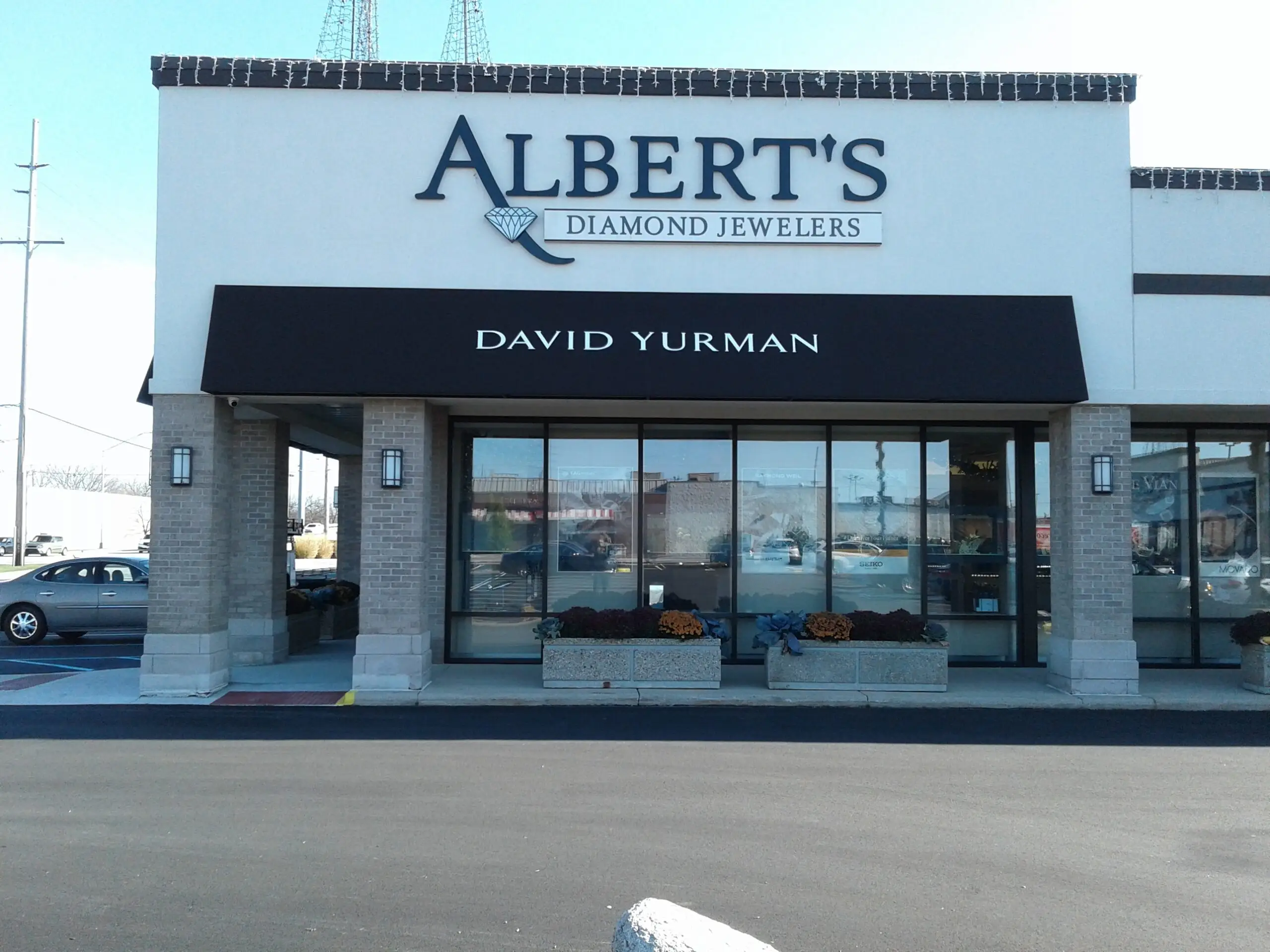 Alberts Diamond Jewelers | Schererville, IN
